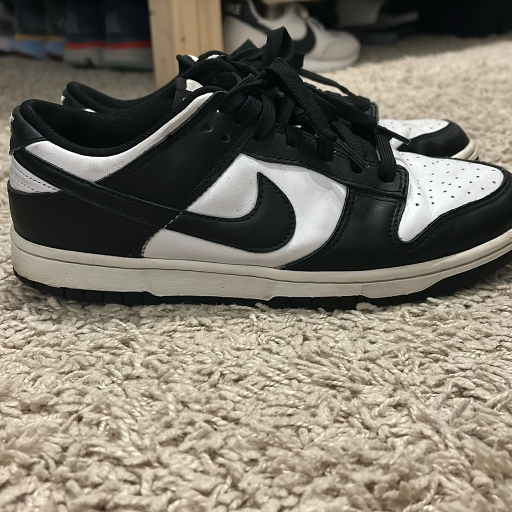 Nike panda dunks